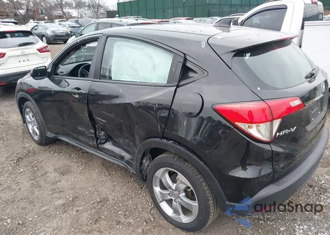 2019 Honda Hr-V Lx z USA, uszkodzony, nr VIN 3CZRU6H36KG735099